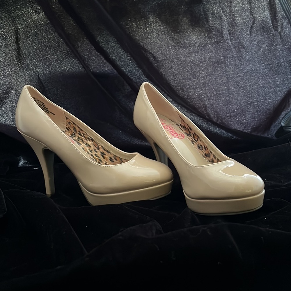 Unlisted Kenneth Cole Production Pumps